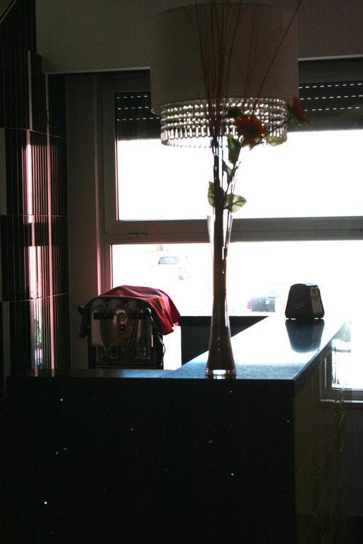 B&B Via Gallipoli Алецио Екстериор снимка