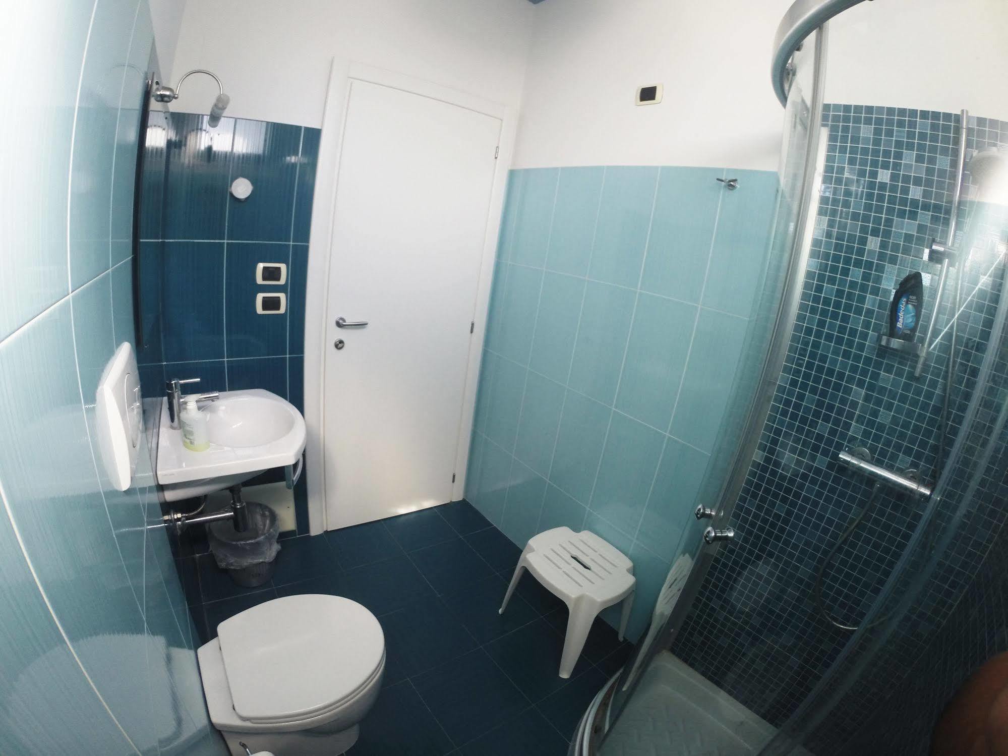 B&B Via Gallipoli Алецио Екстериор снимка