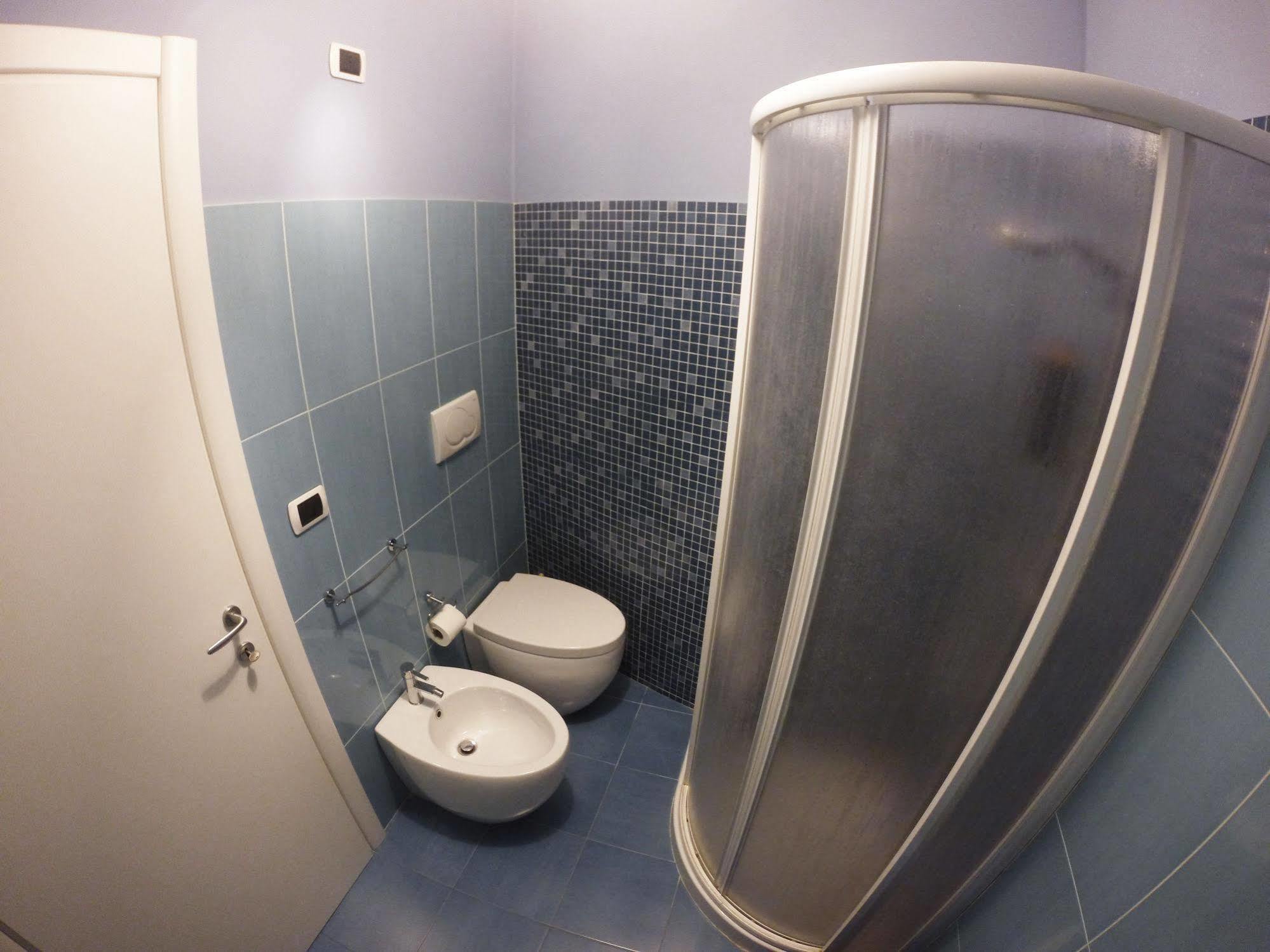 B&B Via Gallipoli Алецио Екстериор снимка