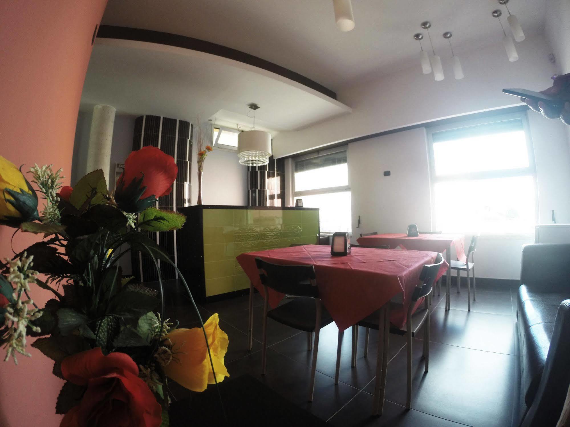 B&B Via Gallipoli Алецио Екстериор снимка