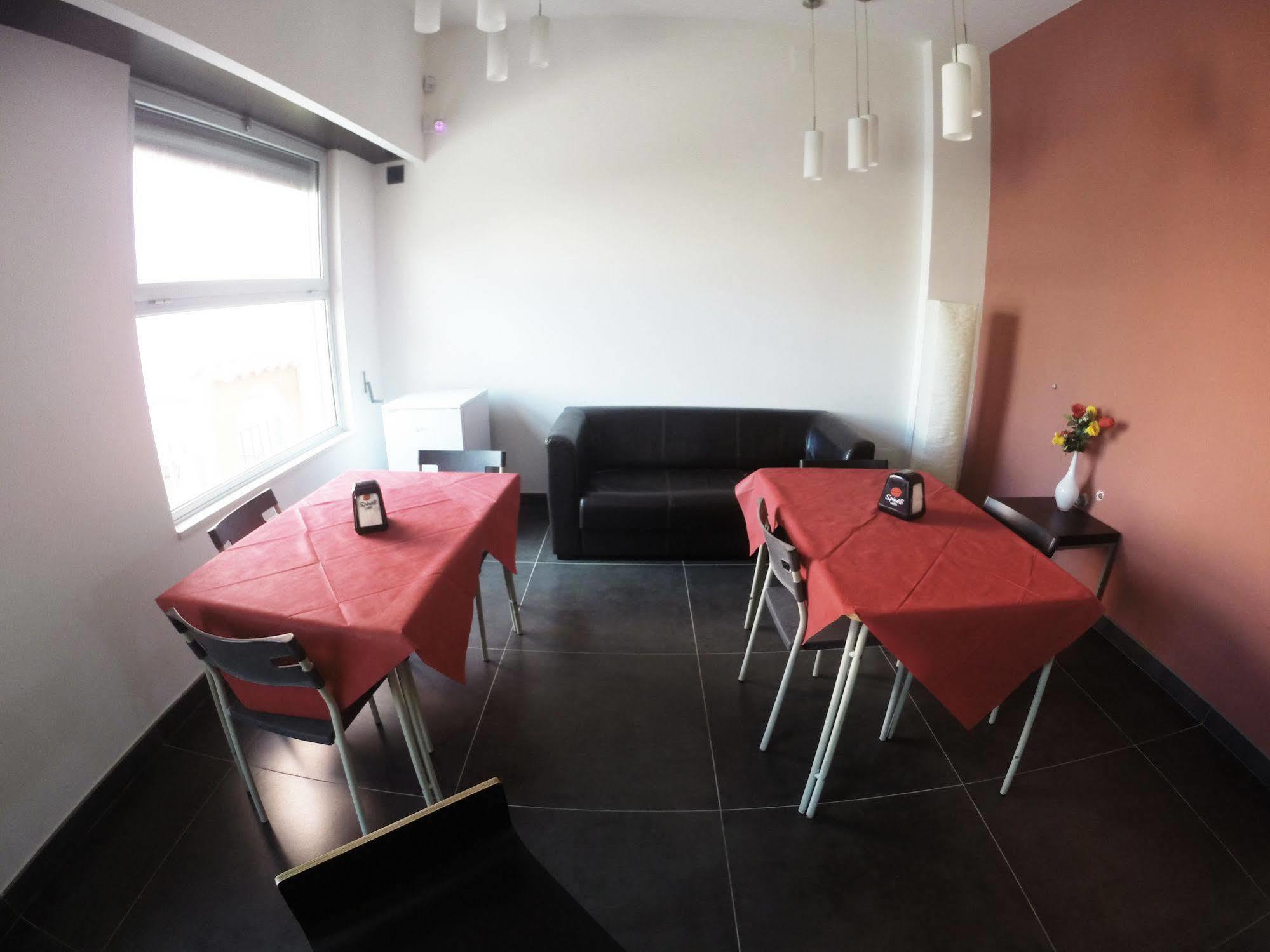 B&B Via Gallipoli Алецио Екстериор снимка