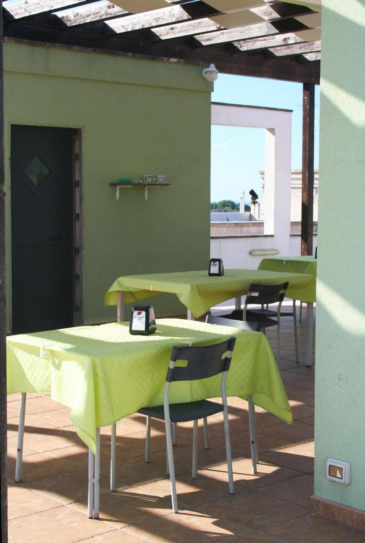 B&B Via Gallipoli Алецио Екстериор снимка